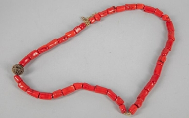 Collectible Coral Like Necklace