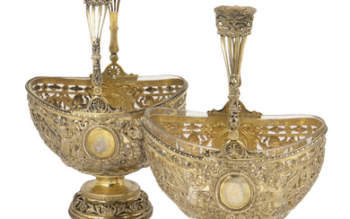 Coppia di cestini in argento dorato, probabilmente Strasburgo, circa 1766