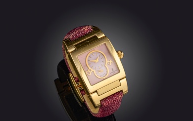 De Grisogono, montre-bracelet 'Instrumentino' en or pour dame, ref. 6760, le cadran rectangulaire en émail...