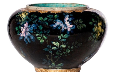 Edmond LACHENAL (1855 - 1948) Cache-pot en céramique à décor...