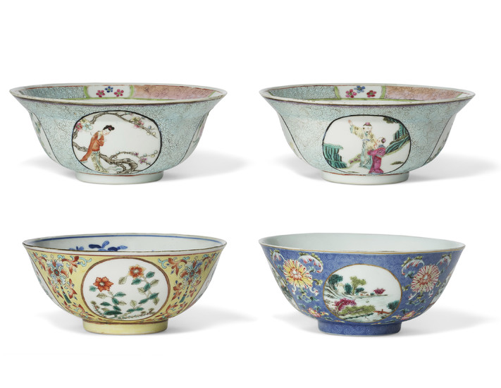FOUR FAMILLE ROSE 'MEDALLION' BOWLS, LATE QING DYNASTY