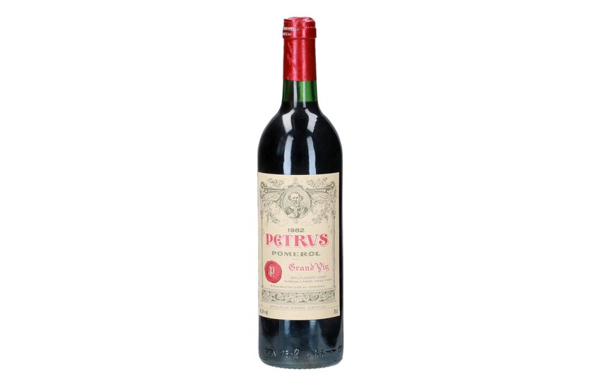 (-), Fles rode wijn, Pètrus 1982. SC du...