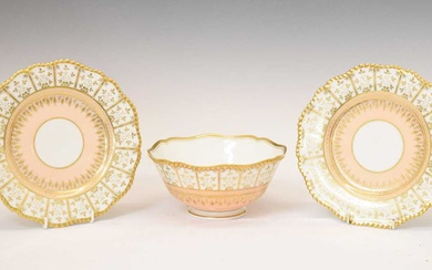 Flight, Barr & Barr (attr.) slop bowl and two plates