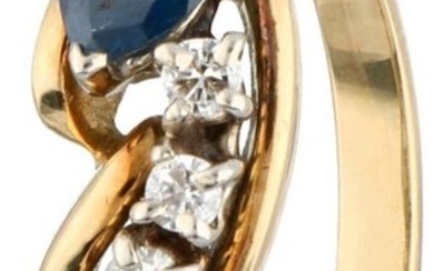 Geelgouden ring, met ca. 0.10 ct. Diamant en natuurlijke saffier 18 kt.