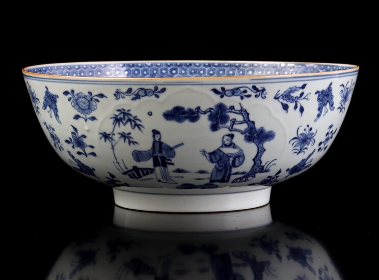 (-), Large porcelain bowl with peony, richly worked...