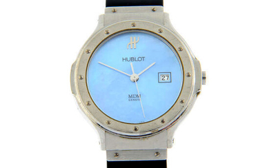 HUBLOT - a stainless steel MDM wrist watch, 32mm.