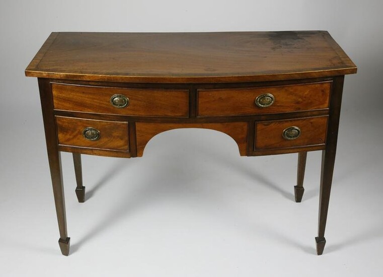 Hepplewhite Mahogany Bowfront Dressing Table, 19th c.