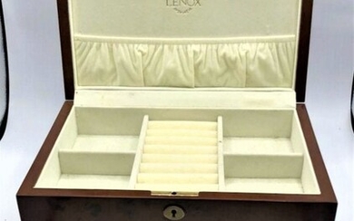 LENOX Quality Fitted Jewelry Box with Drawer Bottom