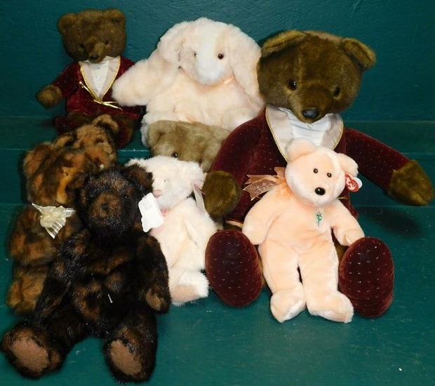 Lot Teddy Bears