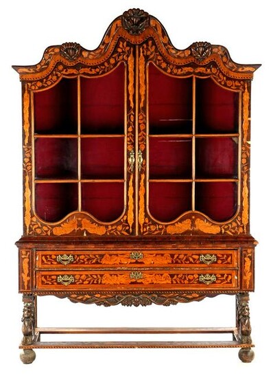 Louis Quinze style cabinet