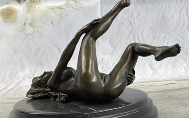 Mavchi Erotic Naked Female Nude Bronze