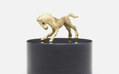 Modern, Horse sculpture
