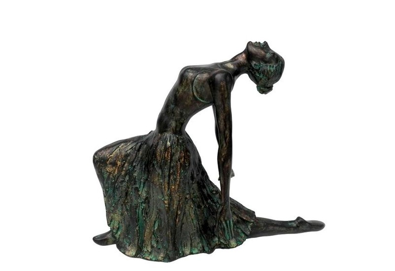 Modernist sculpture of a Ballerina