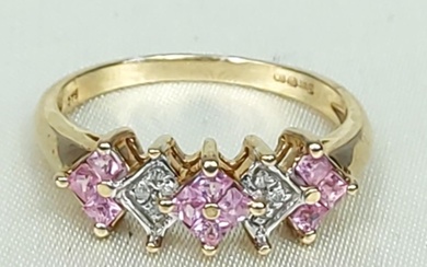 9ct gold morganite and diamond half hoop ring, size P