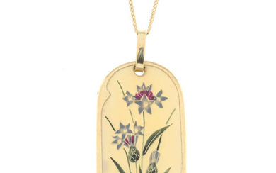 Mother-of-pearl pendant, 18ct gold chain