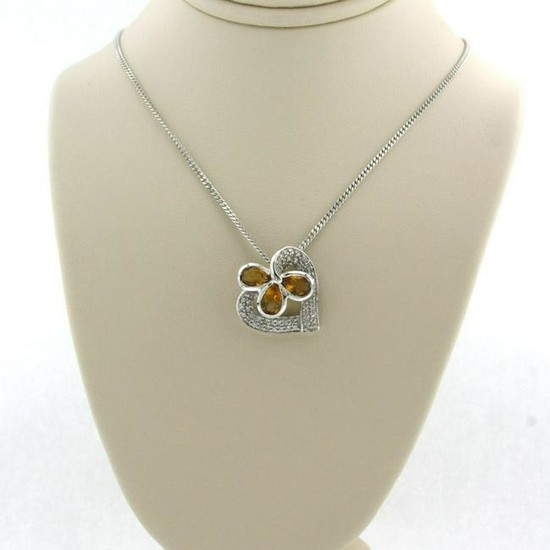 Necklace with diamond heart pendant