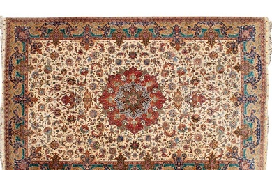 Nice Tabriz carpet