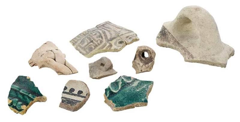 Over 20 Assorted Pottery Sherds