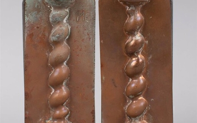 PAIR OF COPPER CHOCOLATE BAROQUE PILLAR MOLDS, LATE 19/EARLY 20TH CENTURY