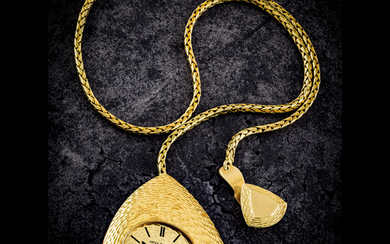 PATEK PHILIPPE. AN 18K GOLD ASYMMETRICAL POCKET WATCH WITH FITTED CHAIN “RICOCHET”, REF. 788/4, MANUFACTURED IN 1969