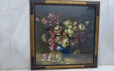Painting "Vase of flowers". Signed Delvigne and dated 1935. Size: 68 x 68 cm.