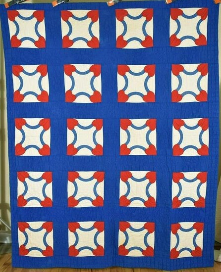 Patriotic 40's Red, White & Blue Hearts Quilt