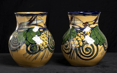 Roman secession Pair of ceramic vases painted under glazed Ceramic,...