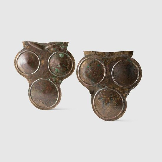 SAMNITE TRIPLE-DISC CUIRASS SOUTH-CENTRAL ITALY, 420