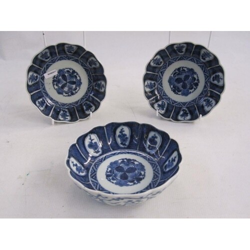 Set of three Chinese porcelain bowls, each slightly lobed an...