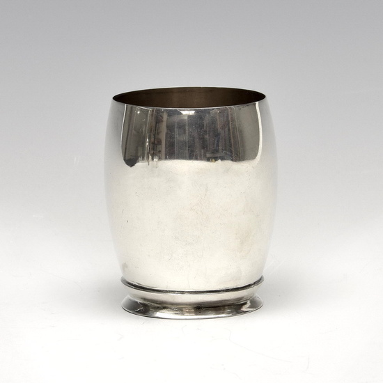 Silver children-beaker, design C.J.Begeer, execution zilverfabriek Voorschoten / the Netherlands...