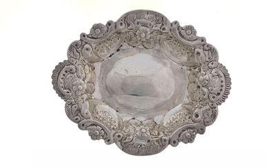 Small oval silver bowl, weight about 99 grams, probably...