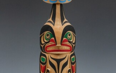 TONY HUNT JR (1961-2017) CARVED AND PAINTED TOTEM