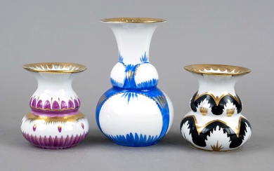 Three Art Deco vases, porcelain factory Ilse Pfeffer, Gotha, around 1920/30, each of bulbous form