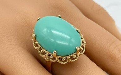 Turquoise Ring In 14k Gold Rope Setting