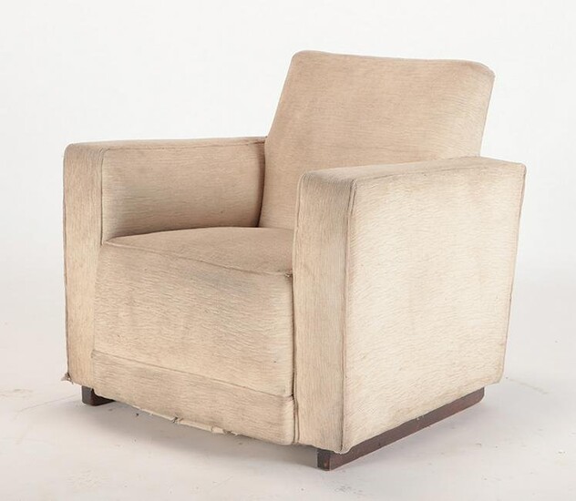 UPHOLSTERD CLUB CHAIR IN THE MANNER OF FRANK