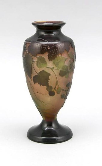 Vase, 20th century, in th
