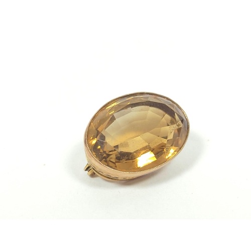 Victorian citrine oval brooch in gold '9ct' 23mm