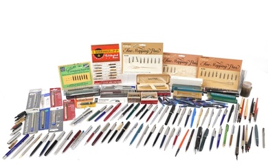 Vintage and later pens and accessories, some fountain pens i...