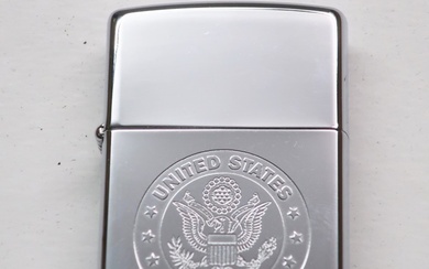 Zippo lighter "United States of America", chrome, good condition