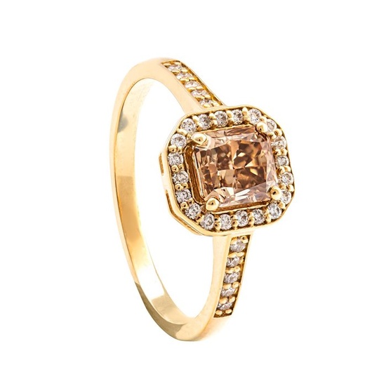 1.17 tcw VS1 Diamond Ring - 14 kt. Yellow gold - Ring - 1.01 ct Diamond - 0.16 ct Diamonds