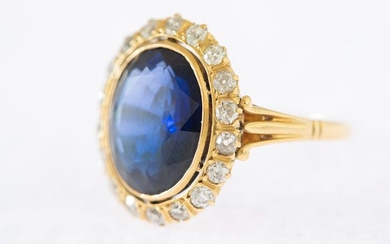 14 kt. Yellow gold - Ring - 10.00 ct Sapphire - Diamond