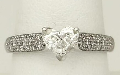 14k WHITE GOLD 1.11ct DIAMOND HEART SOLITAIRE PAVE BAND