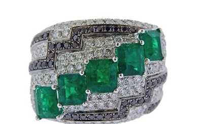 18K Gold Black White Diamond Emerald Ring