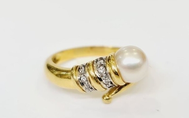 19,2 kt. Gold - Ring, Pearl akoya 7.51mm Diamond