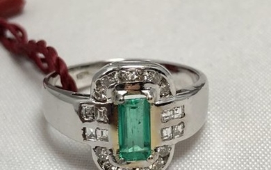 18 kt. White gold - Ring - 0.50 ct Emerald - Diamond