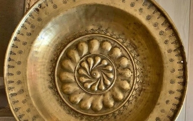 Dish (1) - metal - 16th century