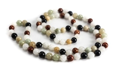 32in. Multicolored Jadeite Jade and Onyx Beaded Necklace, 8-9mm beads. c1960