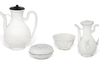 FOUR WHITE-GLAZED VESSELS, LATE MING-QING DYNASTY