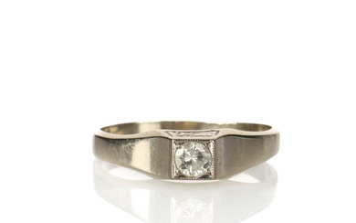 687950 Viggo Wollny. Diamond ring of 18 kt white gold, approx. 0.17 ct