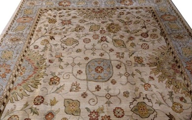 8 x 10 Nice Agra Handmade rug